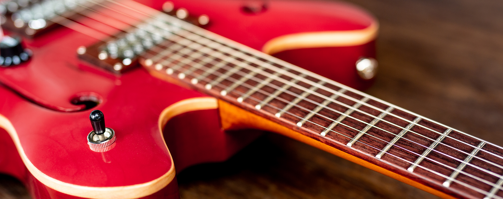 Leia mais sobre o artigo Guitarra