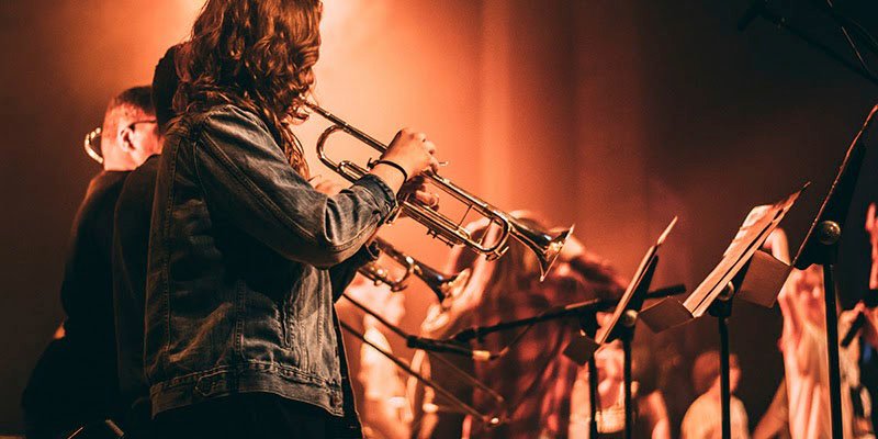 Leia mais sobre o artigo As principais dúvidas sobre TROMPETE e TROMBONE – dicas pra começar!