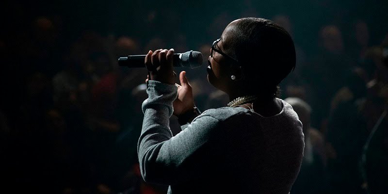 Leia mais sobre o artigo 5 dicas de músico para se apresentar em público