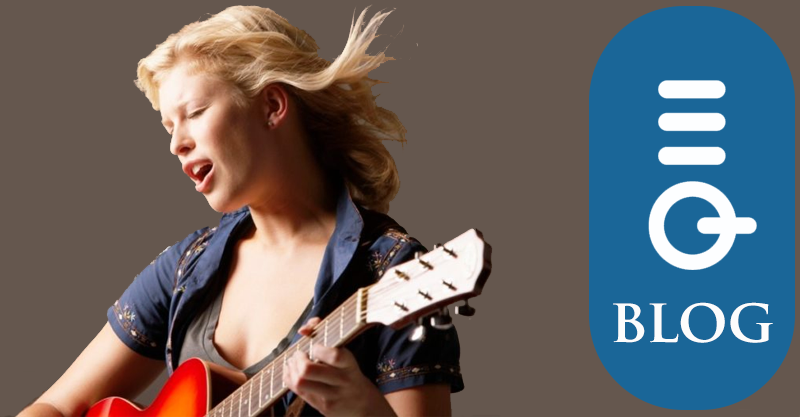 Leia mais sobre o artigo Aprenda a tocar e cantar junto – 7 dicas para você sair se apresentando!